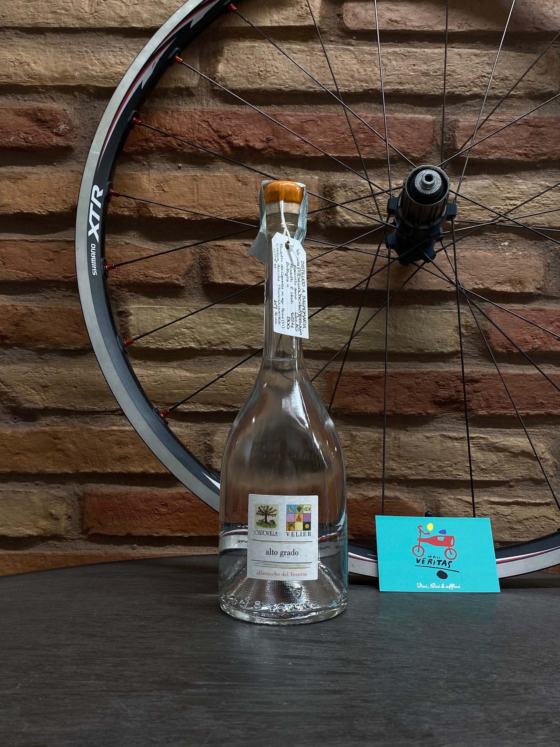 Capovilla - Distillato di Albicocche del Vesuvio