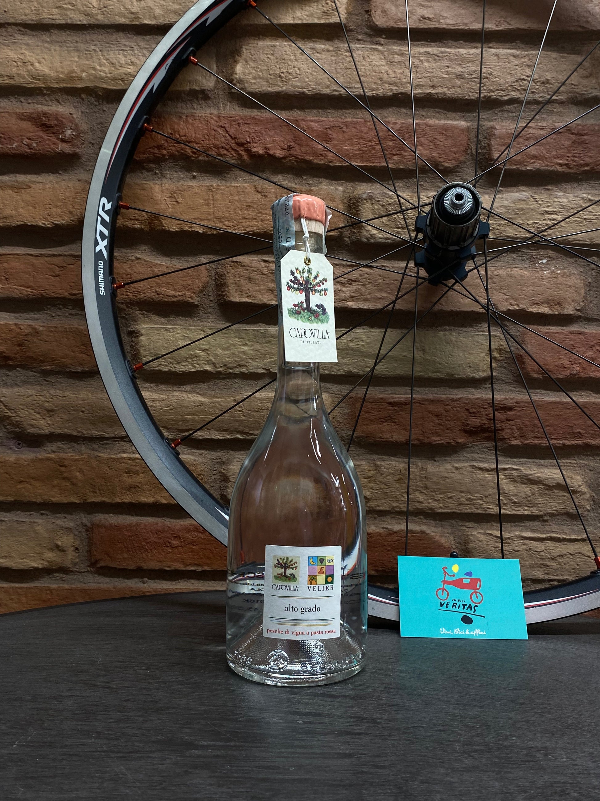 Capovilla - Distillato di Pesche di Vigna a Pasta Rossa