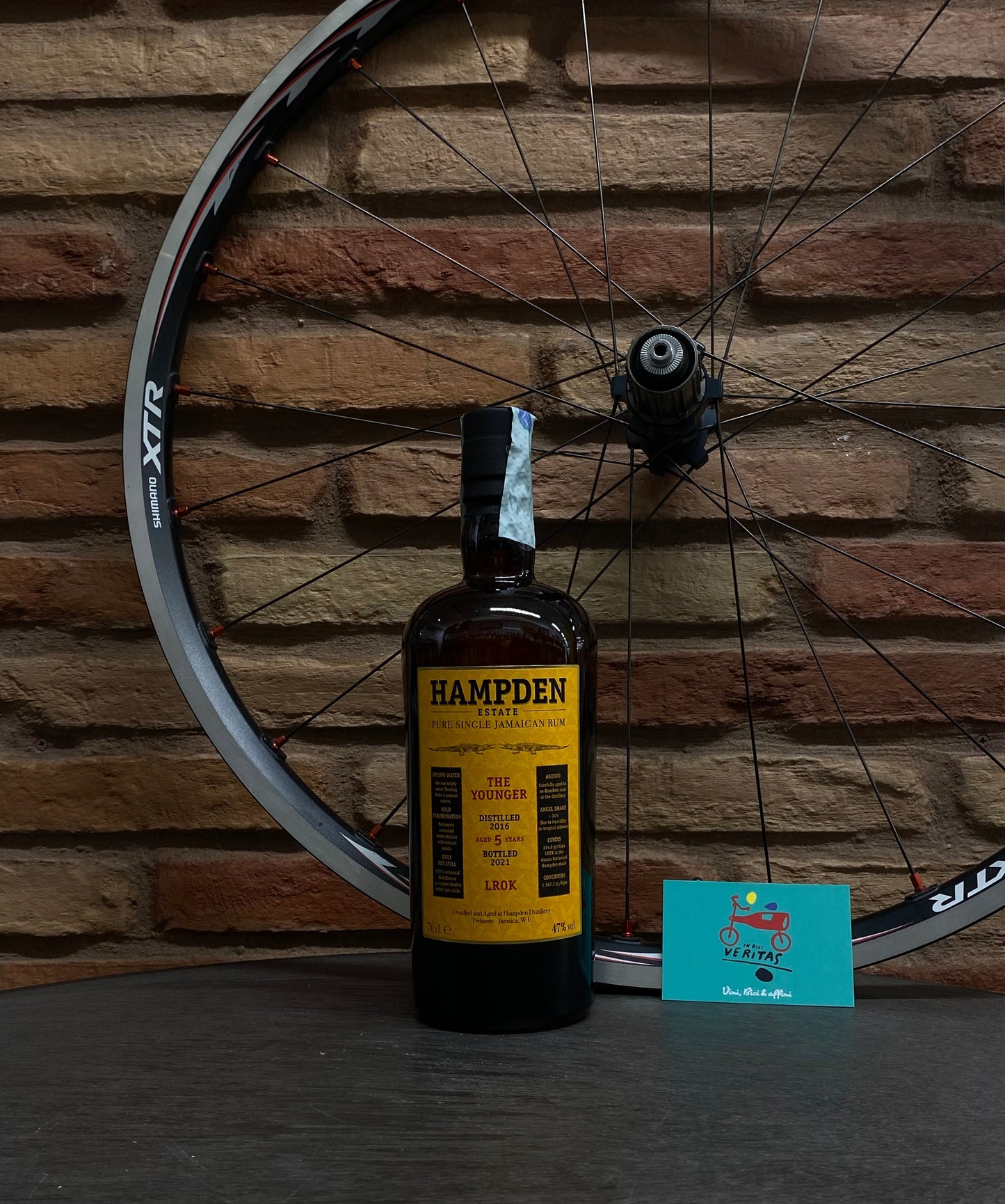 Hampden Estate - The Younger LROK Distilled 2016 Bottled 2021 con astuccio