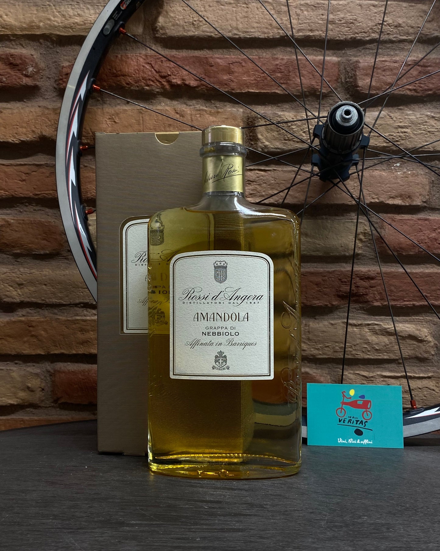 Rossi d'Angera - Grappa di Nebbiolo Amandola 70cl