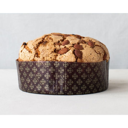 Relanghe – Panettone con glassa alla nocciola